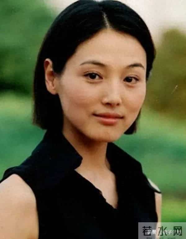 演员张延也老了和丈夫的留影,不再是年轻时候的美貌了气质还没变