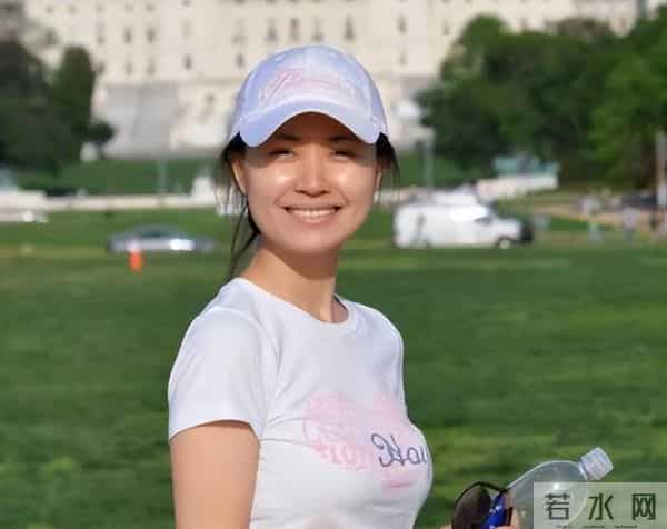 28岁从央视辞职，39岁移居日本，大赞比国内好，如今她过得怎样了