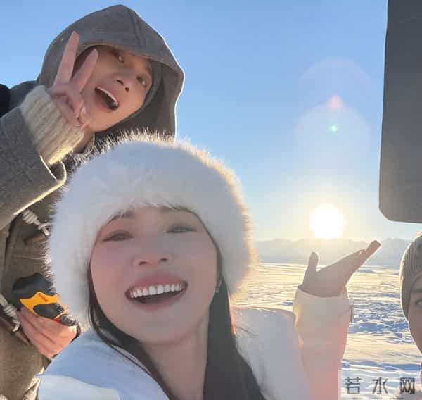 江一燕温州街头被偶遇,穿短裙腿被冻到黑紫,脸馒化到差点认不出