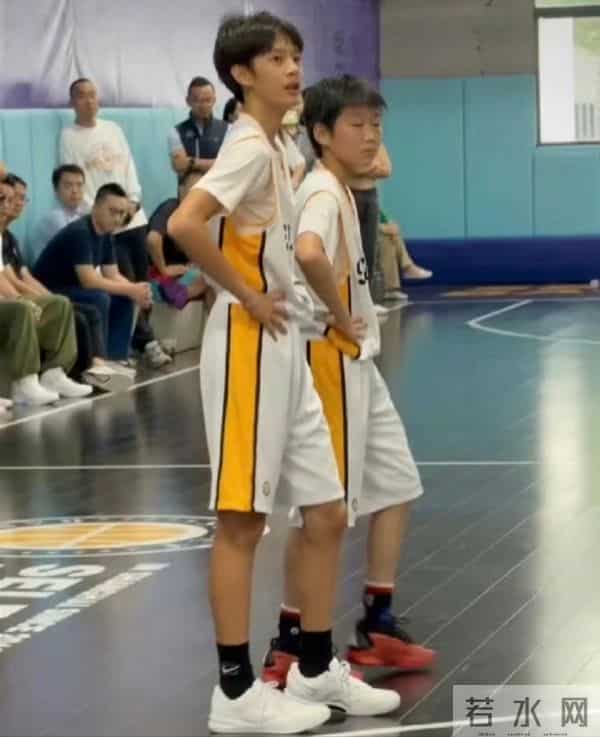 孙俪做梦也想不到，今年才14岁的大儿子，已经为她和邓超争光了