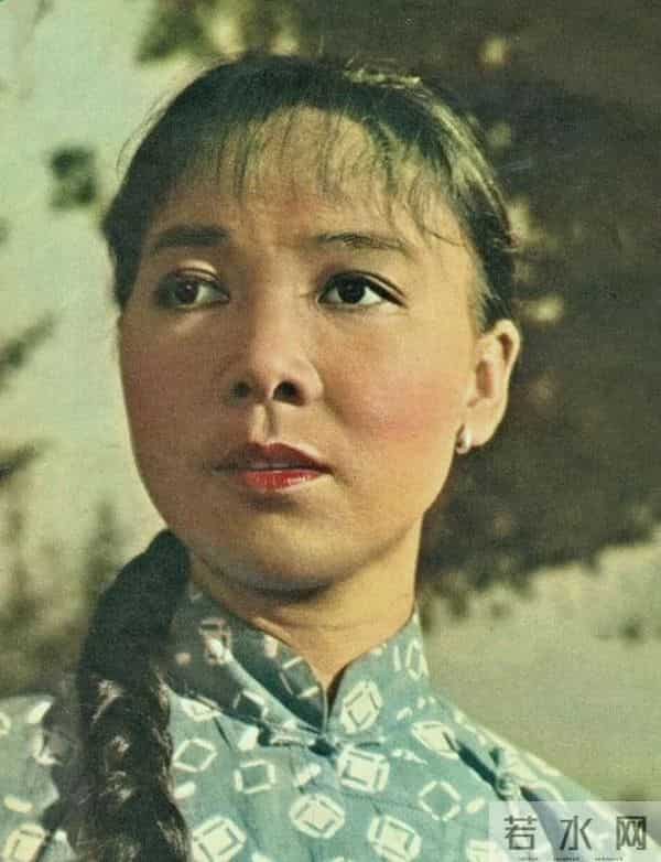 97岁田华现状曝光,一代名角的清贫晚年,让人心疼又敬佩!