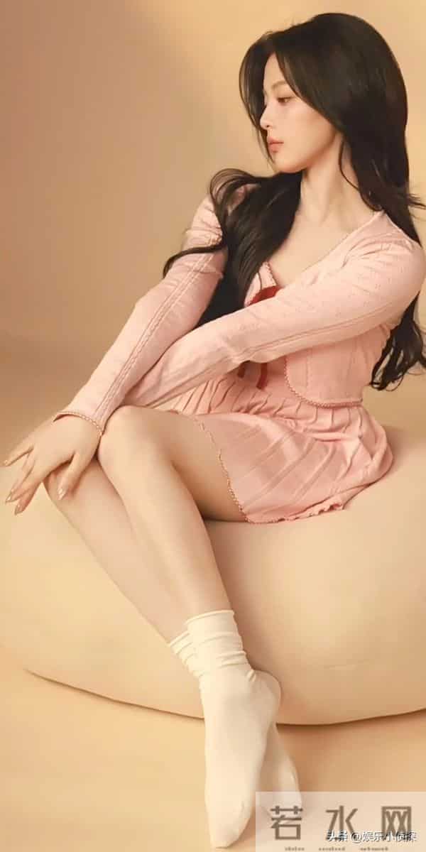 杨超越高清美图，青春感满满，太美了