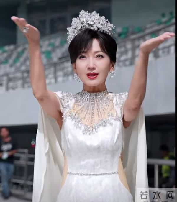 赵雅芝也没想到,兢兢业业演戏十几年,差点在72岁时“口碑不保”