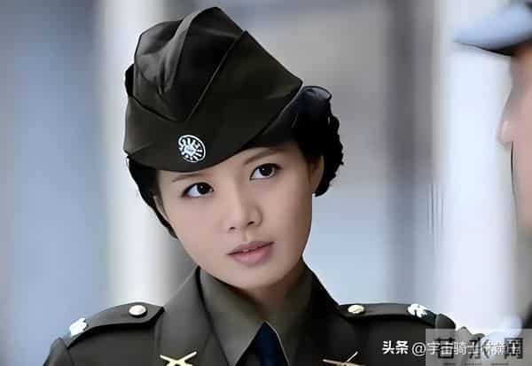 程愫49岁了,但我不嫌弃,她愿嫁,我必娶,身材好 五官好 演技好