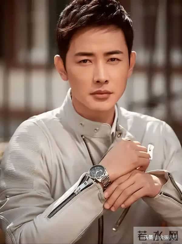 婚变传闻不到半月,罗晋近照曝光形象大变,恶心的一幕却发生了