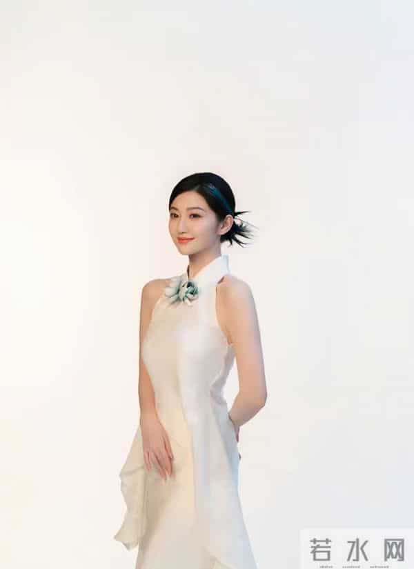 景甜——人若无情不如妖，妖若有情亦如人