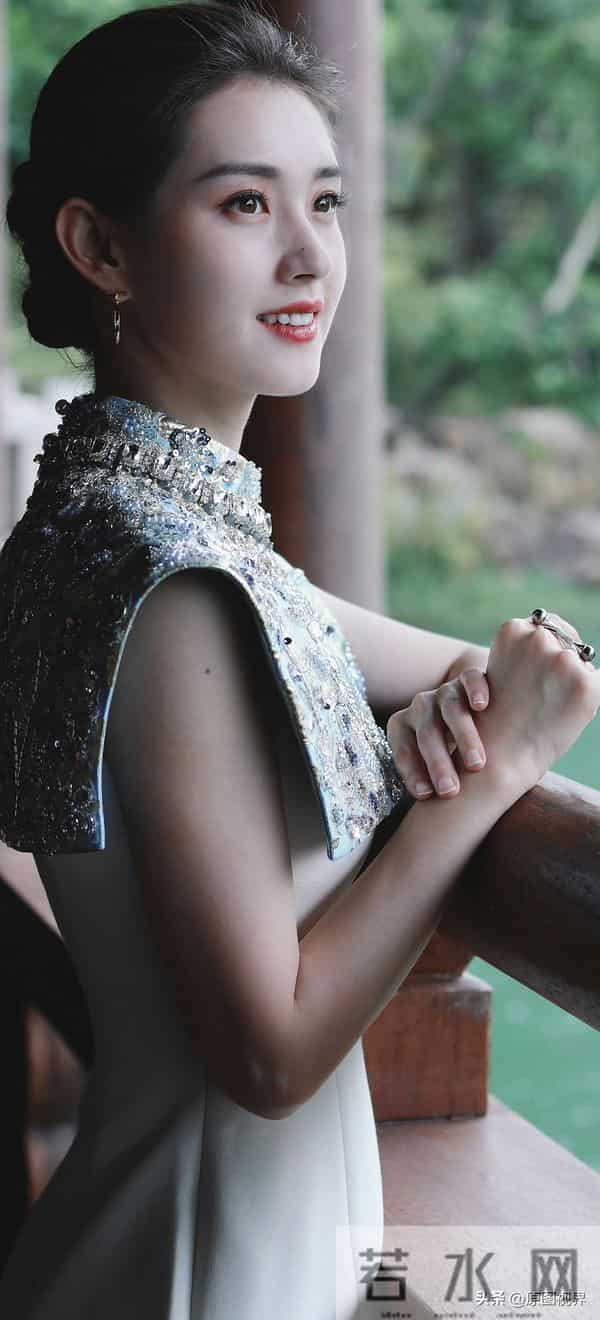 荆棘花开——郭宇欣时尚写真大图