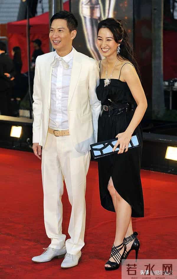 张家辉生日被偶遇,老到眉毛发白长老年斑,一身“老人味”藏不住