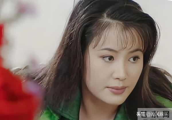 19岁嫁豪门,20岁生儿子,月子没坐完就逃离豪门,如今过得如何了