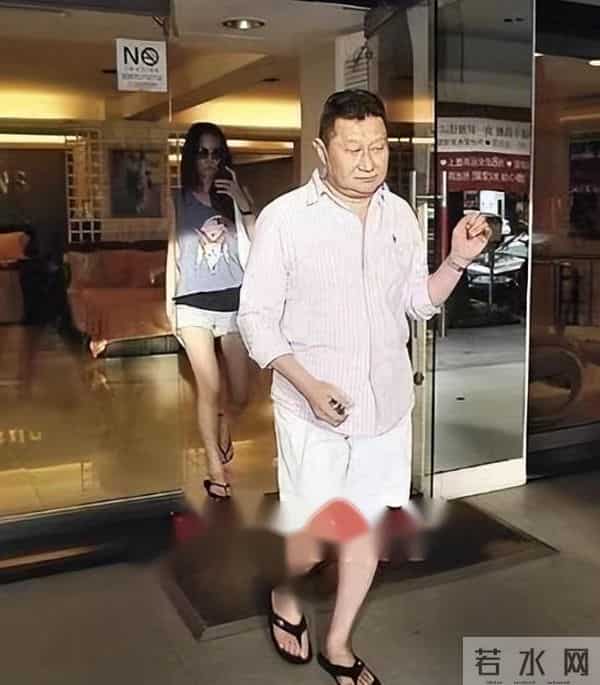 包养情人无数，娶初中同学女儿为妻，玩老婆闺蜜，孙道存有多放荡