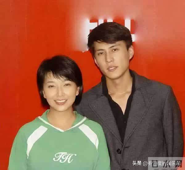 万万没想到，丁克了大半辈子的田小洁，如今55岁活成了人生赢家