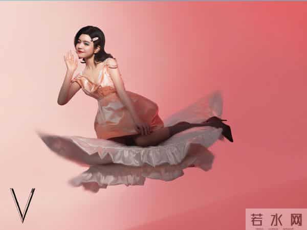 陈妍希12月份封面写真，高跟黑丝袜穿搭展现不一样的美