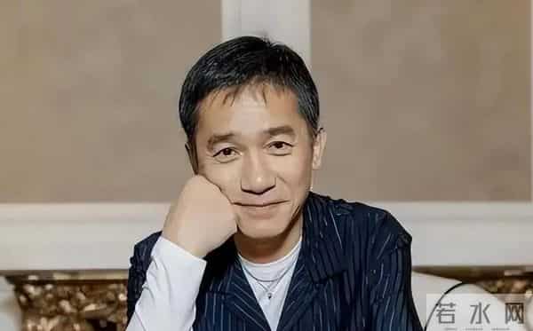 事实证明,63岁在日本居住的丁克族梁朝伟,已走上一条“上坡路”