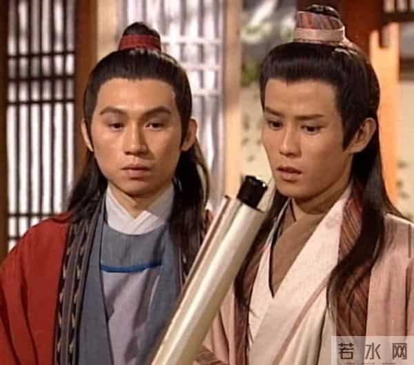 TVB绿叶王曾被嘲笑跑龙套，转行做直播，罕晒婚纱照感激太太包容