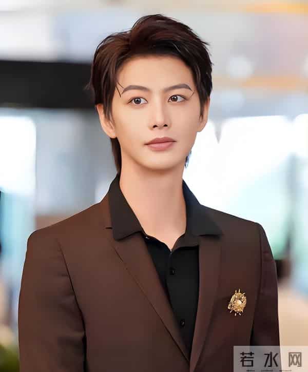 出道似“整容”！这6位短剧顶流出道前后判若两人，完全认不出