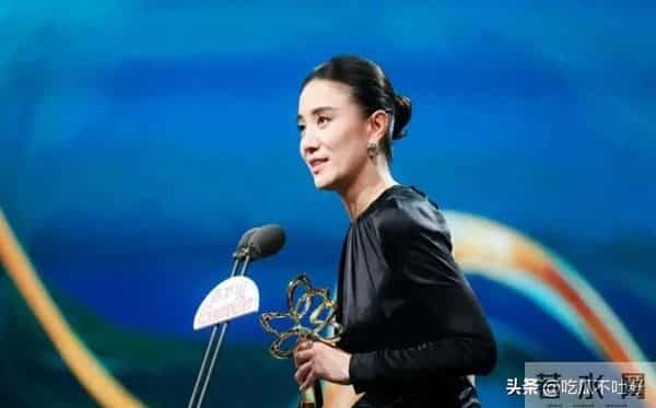 获金鸡影后半月后，宋佳又拿下国际大奖，这一次让娱乐圈刮目相看