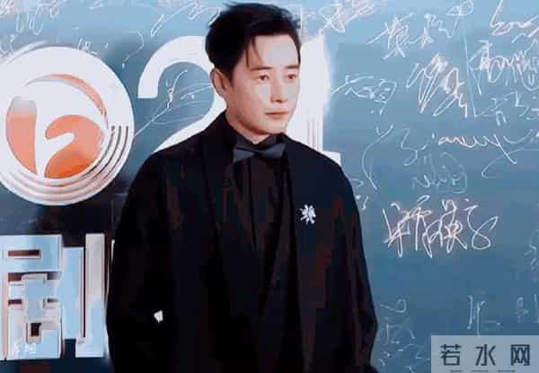 父亲离世不到半月，罗晋捅破天花板，让整个娱乐圈“沉默”了