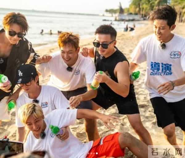 棒棒堂3成员都出事！阿纬「大动作PO照庆生」钓出威廉吐心声：我要求职