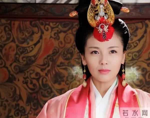 王珂也没想到，为自己还清亿万债务的刘涛，走上了另外一条上坡路