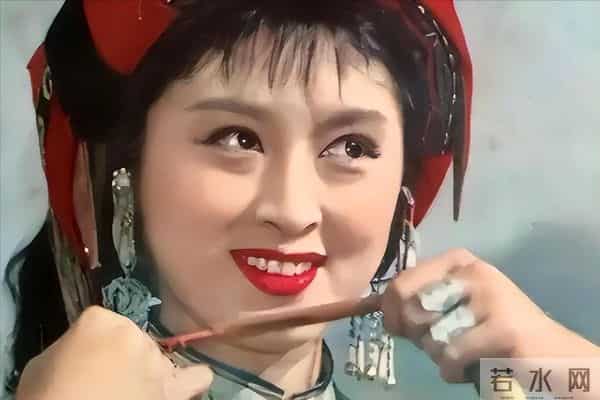 她因为长得太美，遭好姐妹迫害后半生凄惨，好在爱情救赎了她