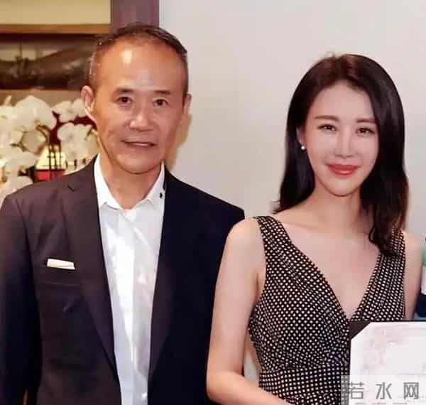 田朴珺和胡歌一起爬山,胡歌还亲自下厨,让人厌恶的事情发生了