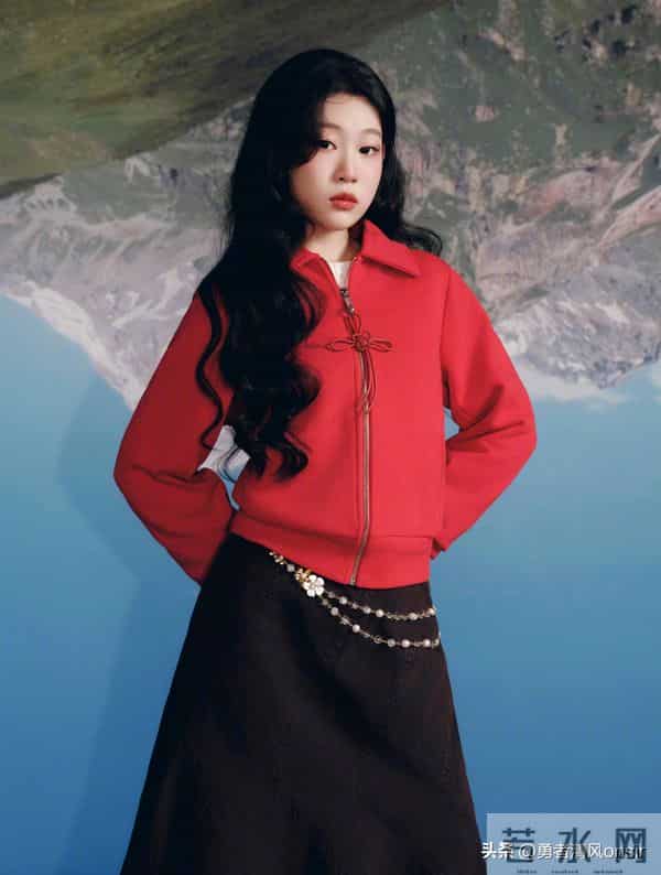 沈佳润最新杂志大片, 青春洋溢好美啊 ! 第七张妥妥的财阀千金即视感