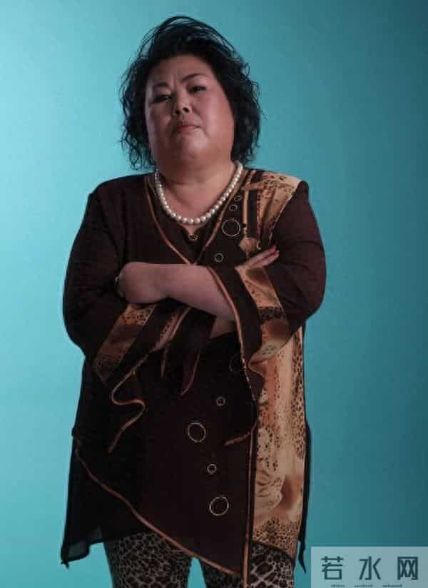 演员董立范被确认去世多年，被称为“富婆专业户”，曾出演《缝纫机乐队》