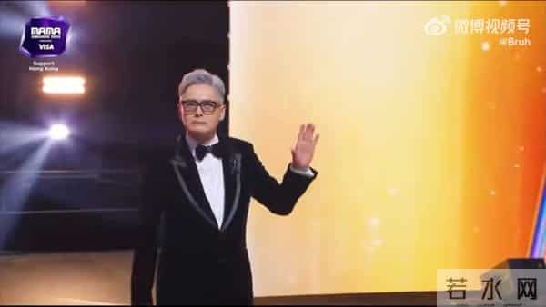 香港盛会颁奖仅两天,令人厌恶一幕发生,70岁周润发成众矢之的
