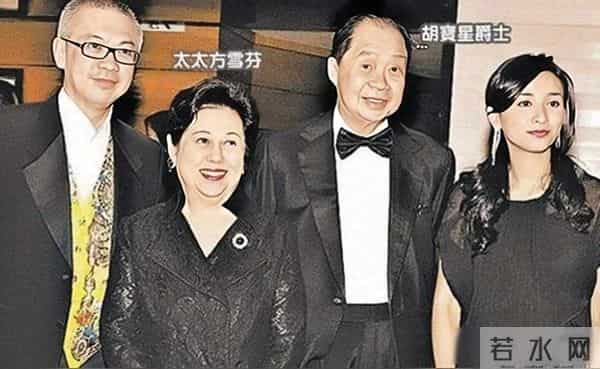 香港豪门掌舵人悄然离世，冻龄娇妻守寡八载隐情待解