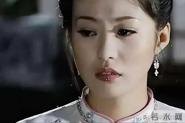 相由心生是真的!瘦下来的郝蕾面相刻薄,把功利写在脸上