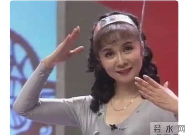 再有钱也没用，64岁身价千万的蔡明，还不是要为39岁儿子操碎了心