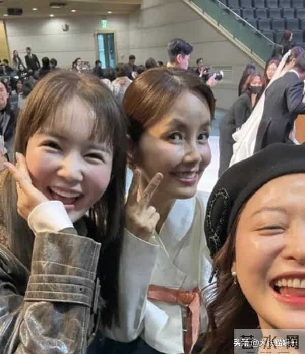 车仁表儿子大婚，58岁喜公公比新郎还帅，网友：法拉利生了辆夏利