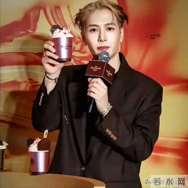 王嘉尔不再隐瞒！主动坦言如何解决生理需求，刘嘉玲说的一点没错