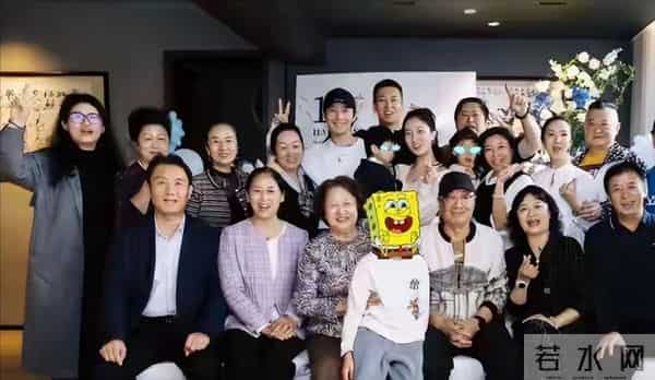 聪明反被聪明误，分手1年，叶珂至今不知道，为何她入不了黄家门