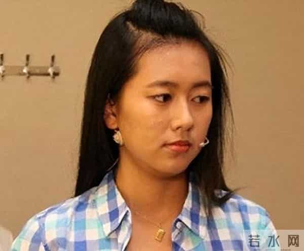 钱再多有什么用?58岁身家过亿的江珊,每天为27岁女儿操碎了心