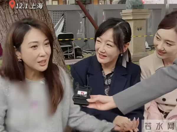 眼里没光了！47岁薛佳凝断崖式衰老，和高调秀二胎的胡歌两个画风