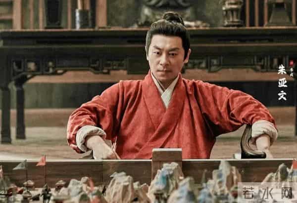 41岁的朱亚文一反常态!事实证明,李幼斌当初的忠告,敲打了他