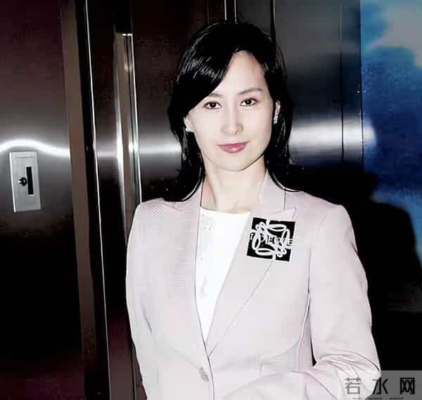 这么多年了，能让李嘉欣死心塌地的，也只有许晋亨一个人