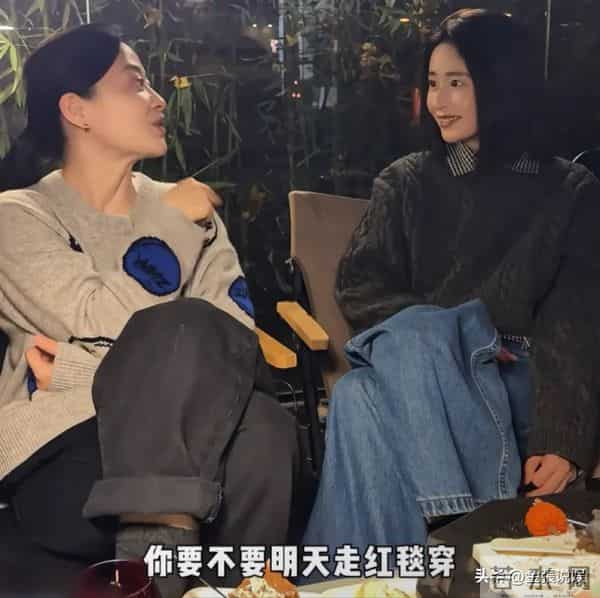 颖儿不拿自己当外人，空手去梅婷家吃饭，"顺走"3条Prada新裙子