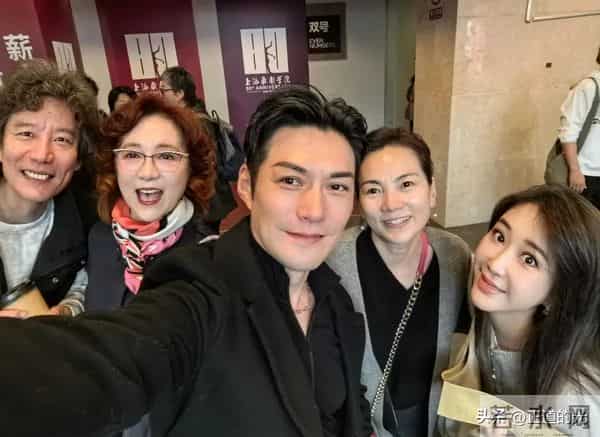 47岁薛佳凝面部浮肿 与胡歌分手后16年零绯闻 杜若溪严屹宽姨化严重