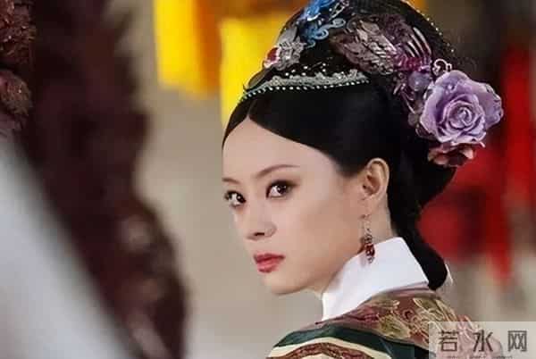 张艺谋没说错，看似“不合群”的孙俪，是娱乐圈真正的“聪明人”