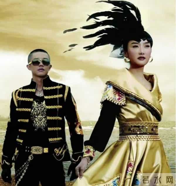 看破不说破,“手表风波”5个月后再看曾毅和玲花,答案一目了然