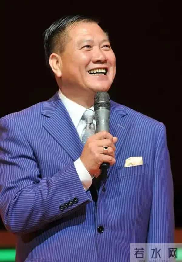 万梓良也没想到,年仅22岁的儿子开始为他争光,音乐比赛惊艳全场