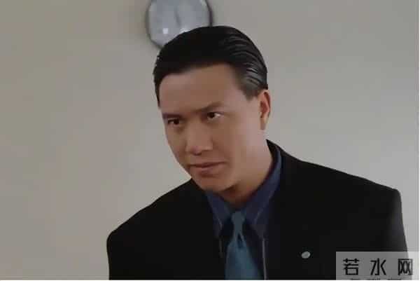 万梓良也没想到,年仅22岁的儿子开始为他争光,音乐比赛惊艳全场