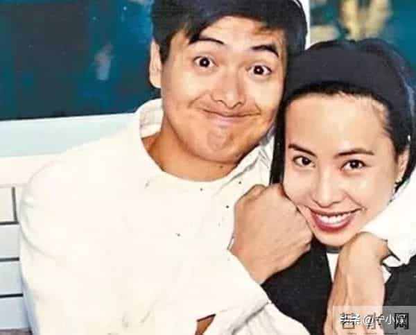 两副面孔？未见捐款却登台捞金，这次周润发被扒了老底，真相大白