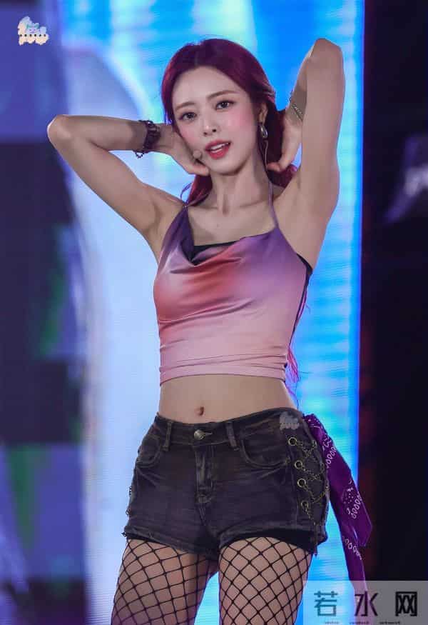 申有娜，极品蚂蚁腰