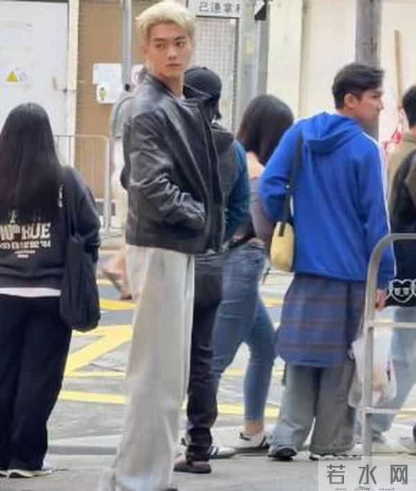 没想到，出轨传闻刚3个多月，许凯竟因一个举动，实现口碑暴涨