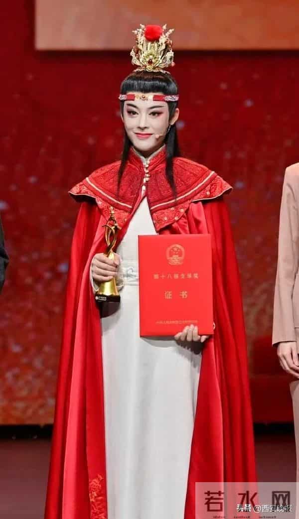 陈丽君、李云霄，申报一级演员（正高级）公示