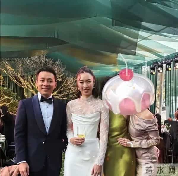 何家大小姐与邵氏女星，霍家的太平绅士，难怪霍震霆豪娶朱玲玲