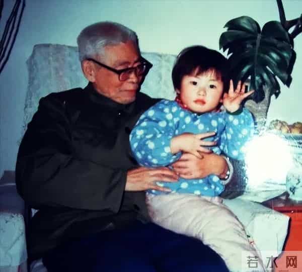 这一次，“下嫁”的残酷现实，在40岁朱珠身上展现得淋漓尽致